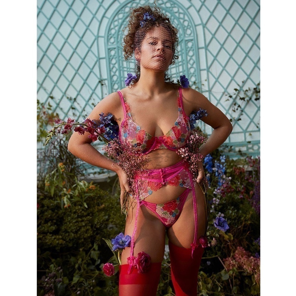 NEW FOR LOVE & LEMONS Bright Barbie Pink Luella Floral Lace Garter Belt XXS